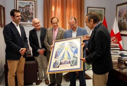 Fotografía de la entrega del boceto